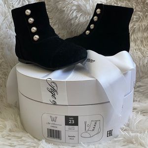 Age of Innocence Natalie boots size 23 (toddler size 7)